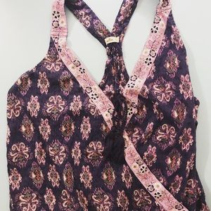 Super cute loose purple patterned tank!:)
